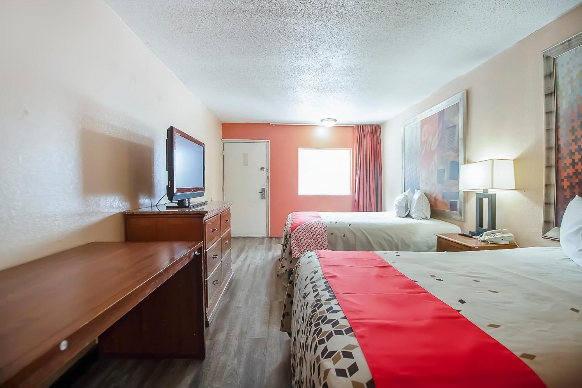 Hotel O Daylight Inn Elkhart I-90, In Экстерьер фото
